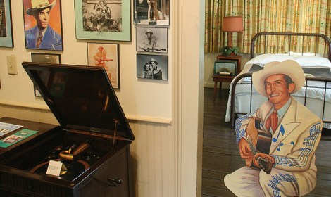 Trails-main-hank-williams
