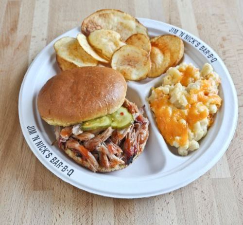 Slide_bbq_on_to_go_plate