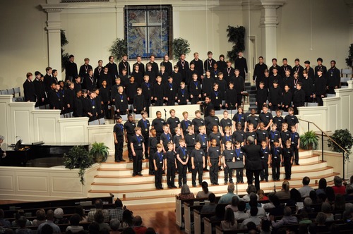 Slide_full_choir_2015