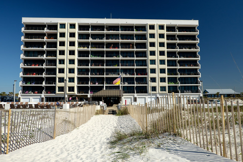 Slide__016_br__island_winds_east_041816