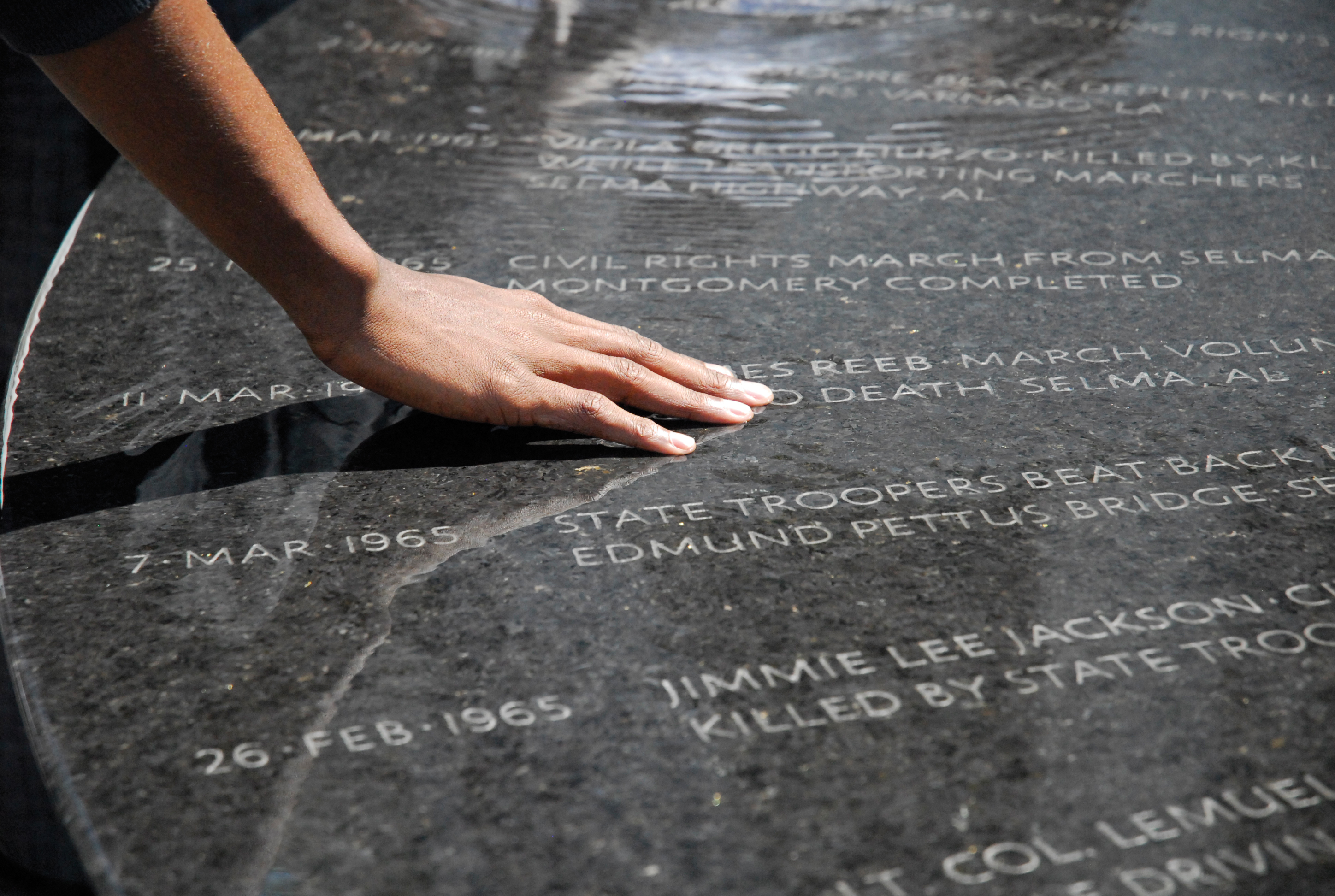 Hank Williams Memorial Gravesite Montgomery Alabama Travel