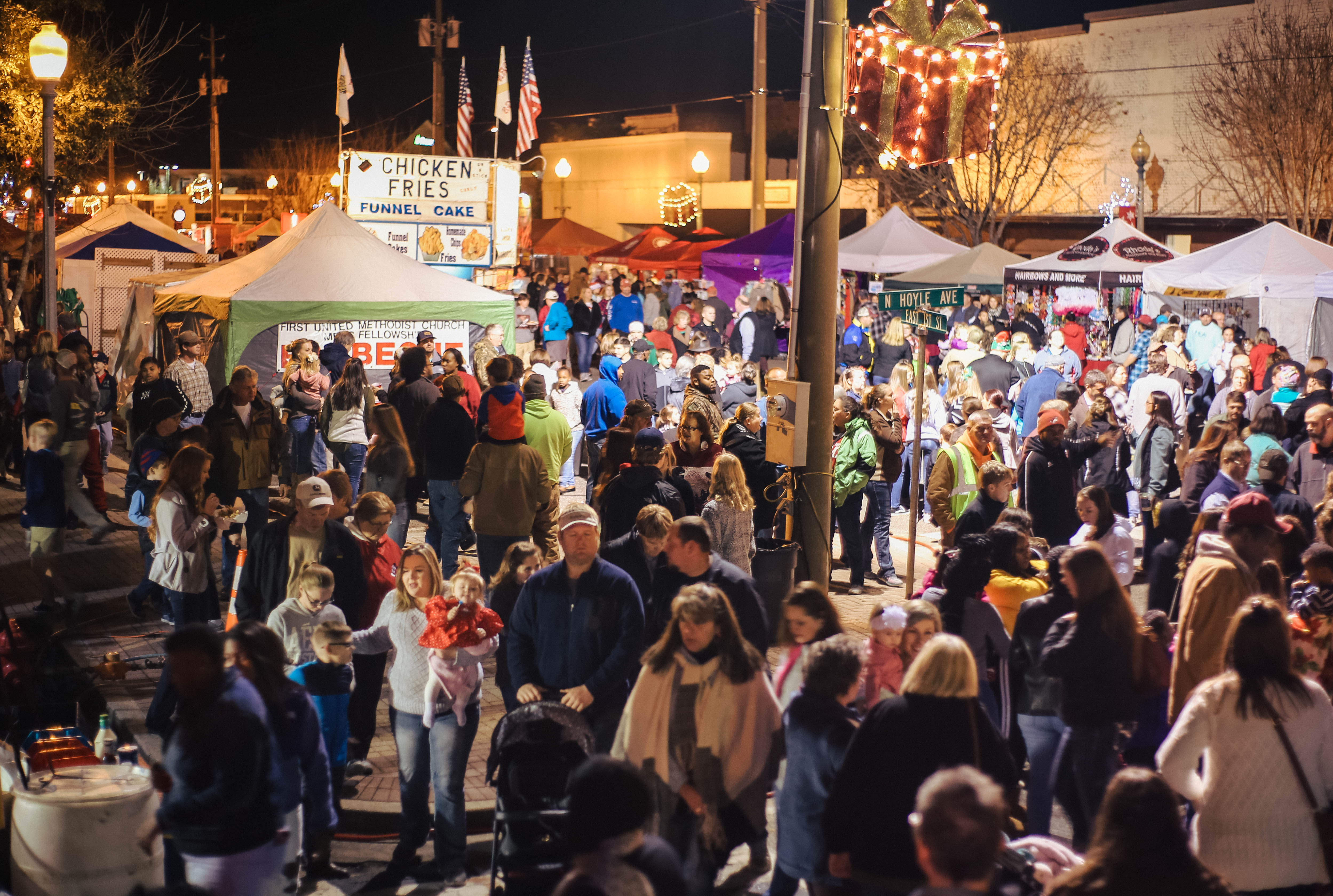 38th Annual Christmas Fest Bay Alabama.Travel