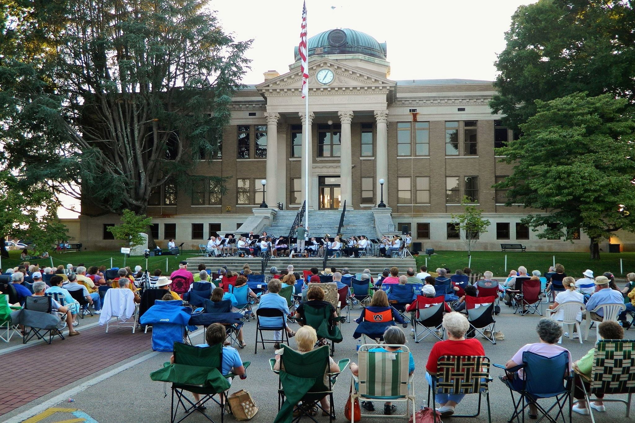 Singing on the Square Summer Concert Series