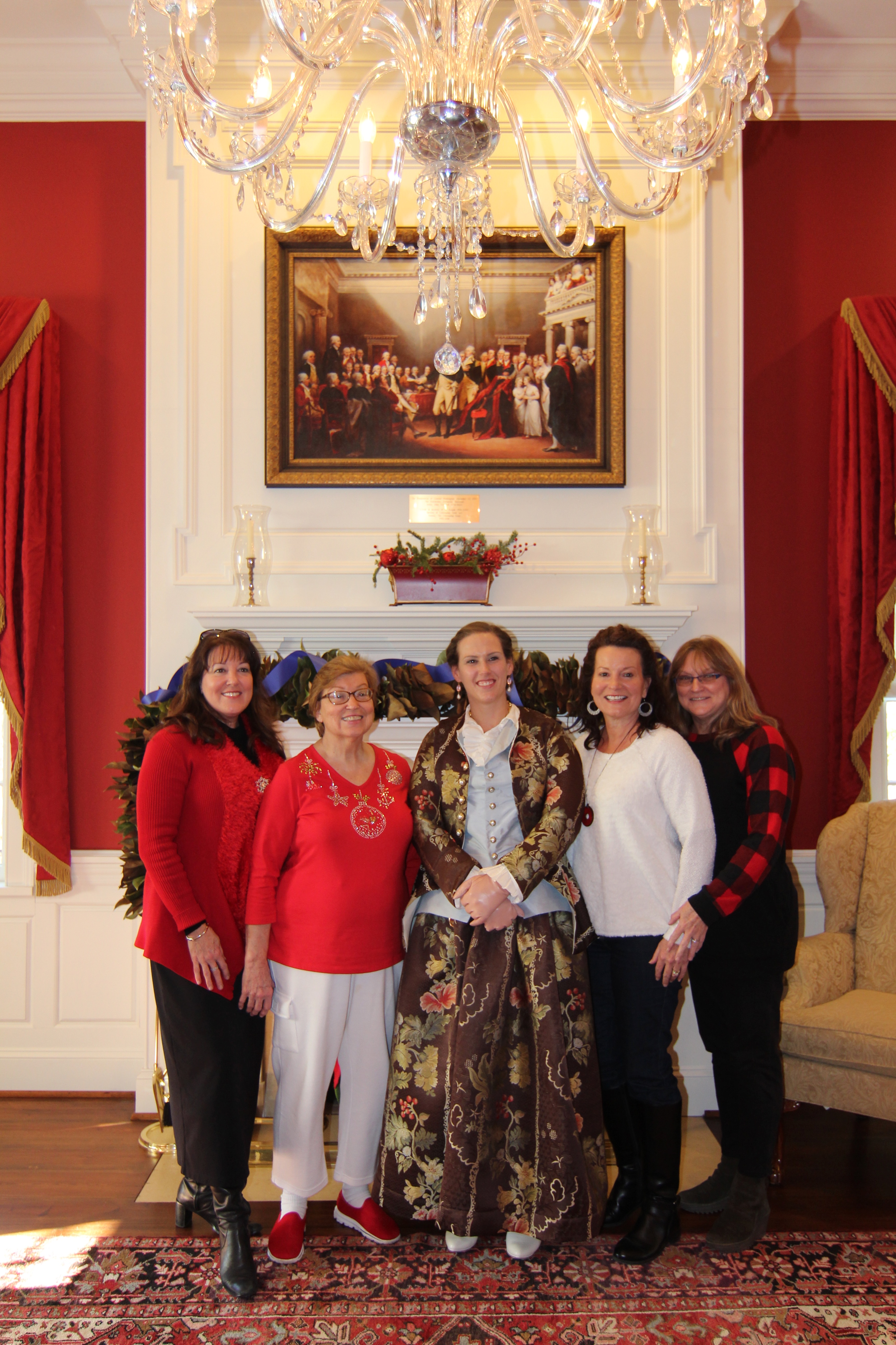 A Colonial Christmas Lunch & Tour