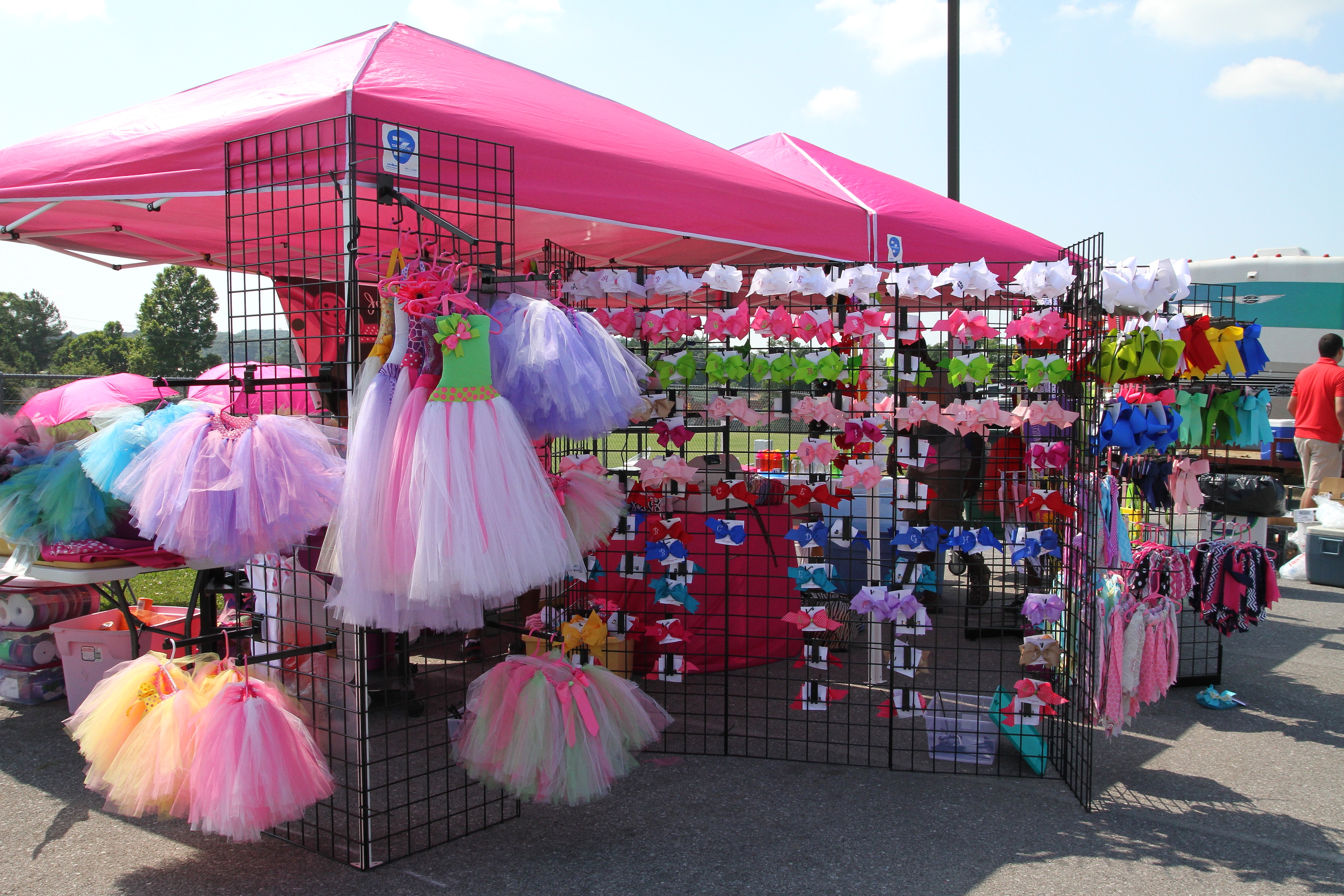 https://alabama-travel.s3.amazonaws.com/partners-uploads/photo/image/5d5d81e1d016b667960007a0/vendors_1.jpg