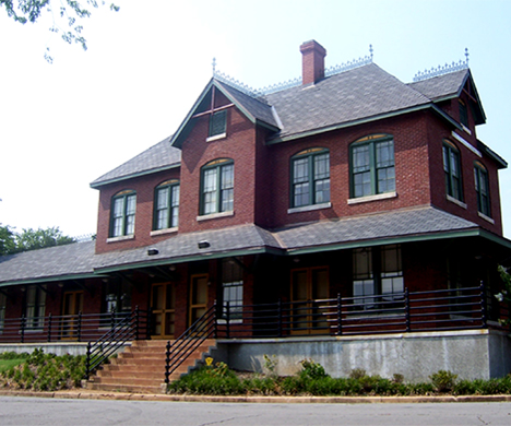 Tuscumbia Depot and Roundhouse