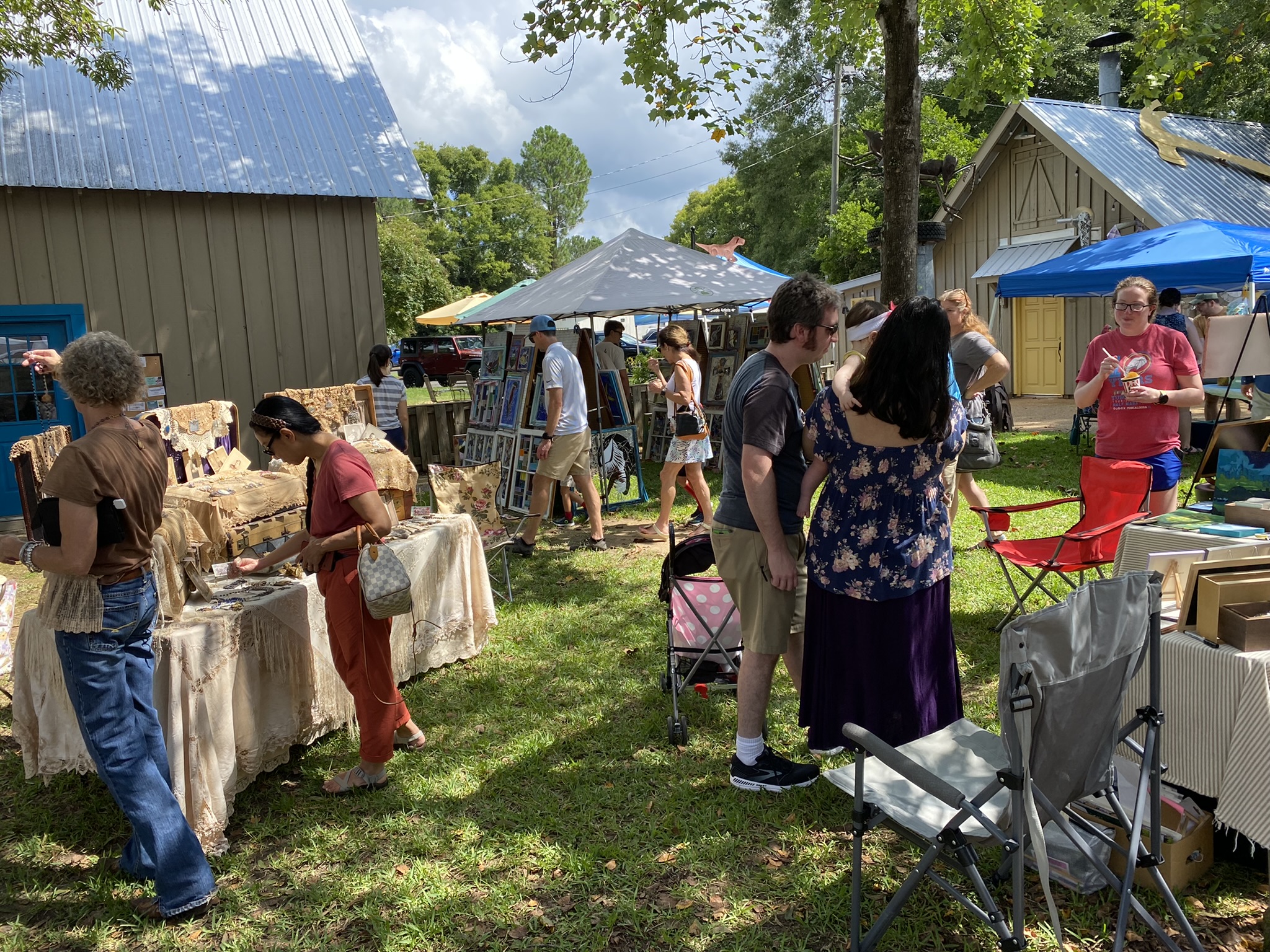 Saturday Art Market- April 15