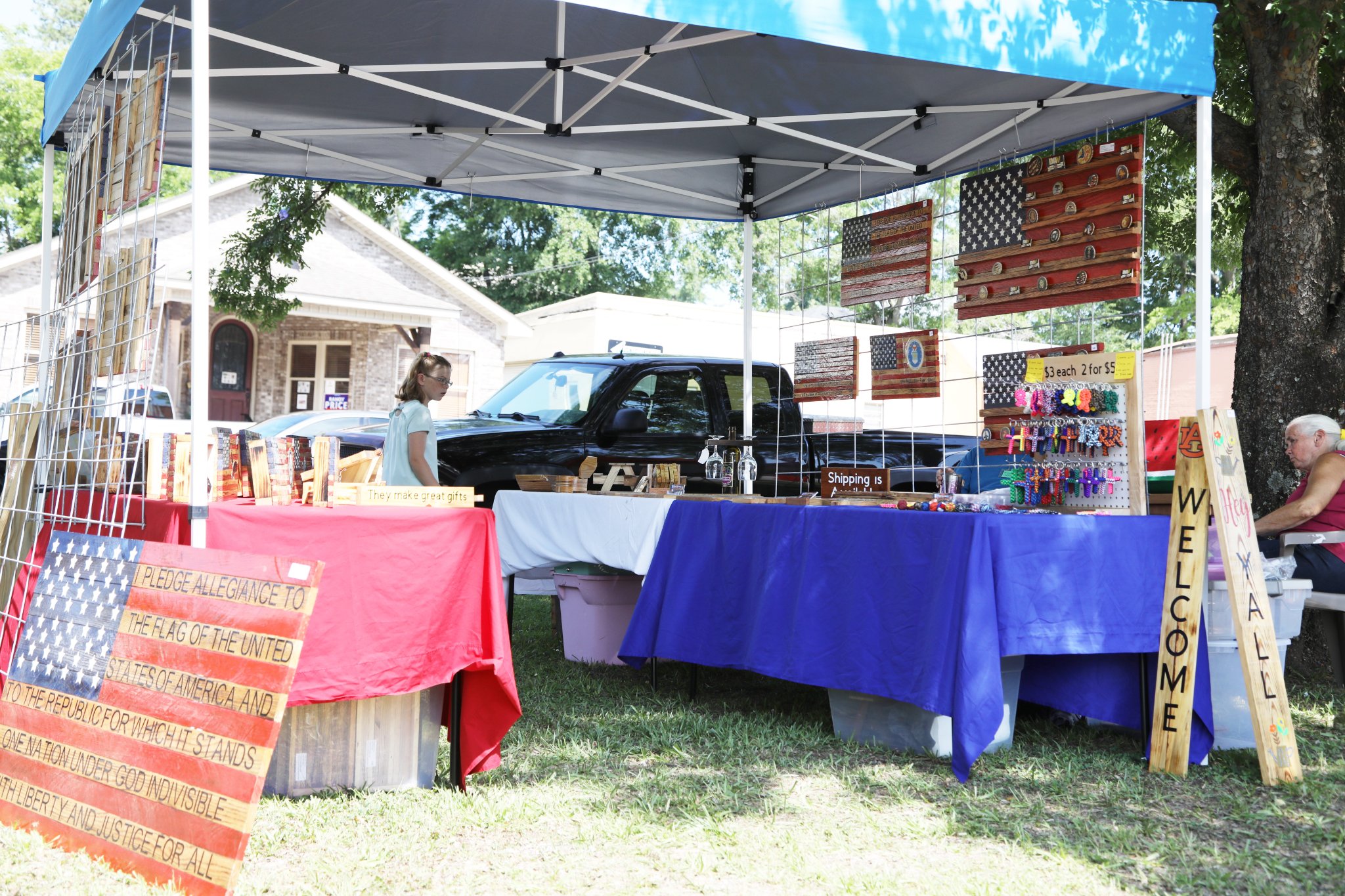 https://alabama-travel.s3.amazonaws.com/partners-uploads/photo/image/6448486ea2a1400008381c4a/FLMFVendor.jpg