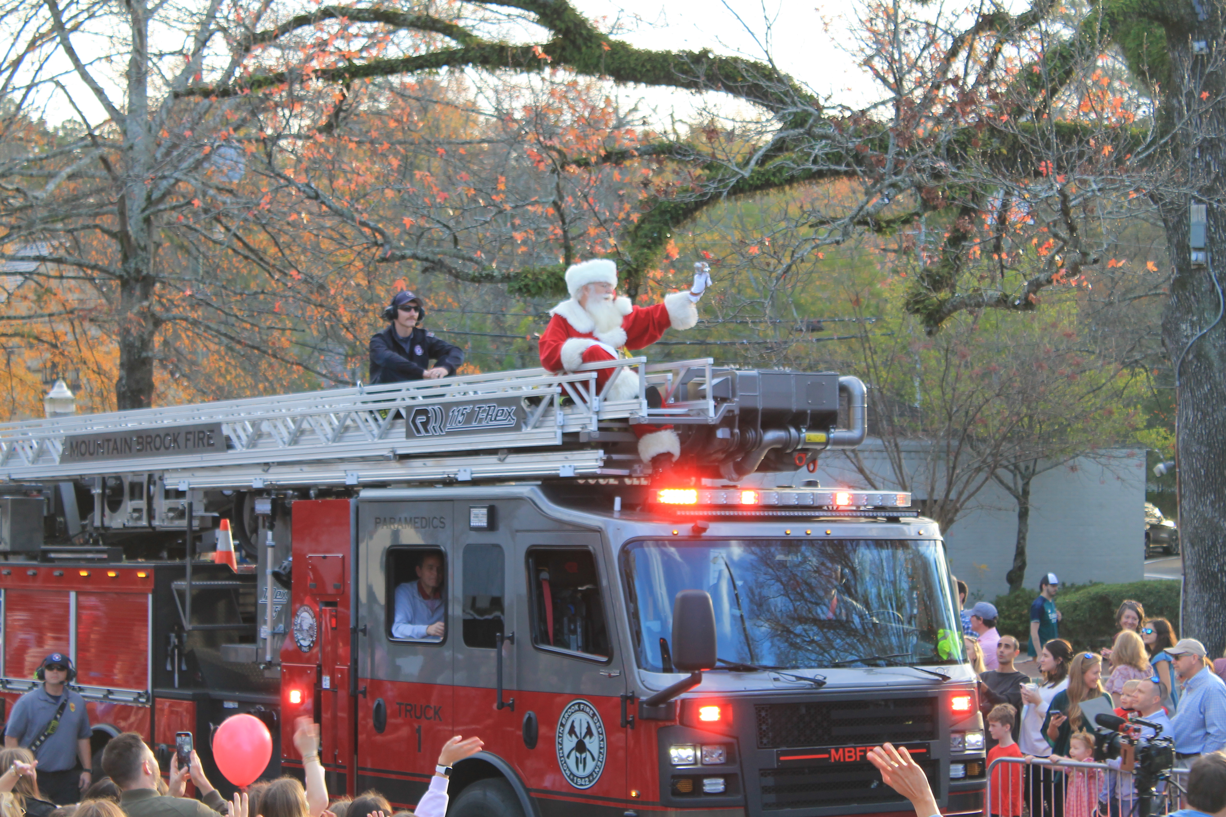 Mountain Brook Holiday Parade