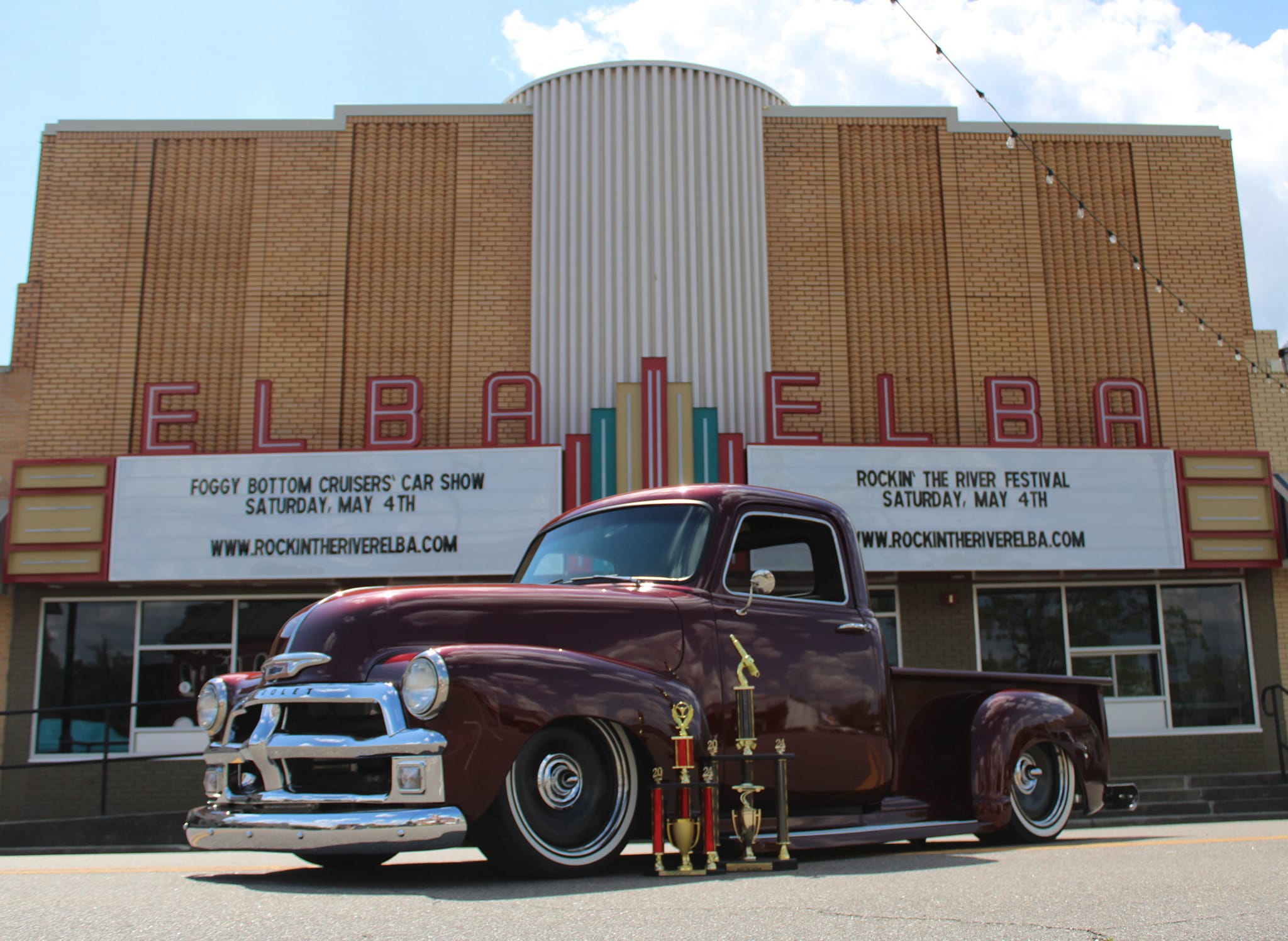 https://alabama-travel.s3.amazonaws.com/partners-uploads/photo/image/67bcc615f872e400084a84fb/FoggyBottomCruisersCarShow.jpg